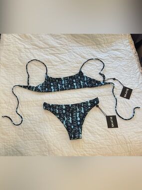 Skatie Blue & White Tie-Dye Bikini Set